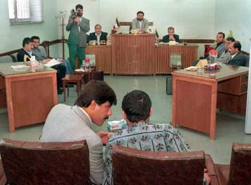 Η Παγκόσμια Τράπεζα ενέκρινε τη δανειοδότηση του Ιράν παρά τις αντιρρήσεις των ΗΠΑ