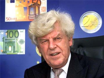 Παραινέσεις Β.Ντούιζενμπεργκ για αυστηρότερη δημοσιονομική πολιτική