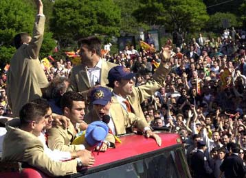 Νεκρό κοριτσάκι 2,5 ετών κατά τη διάρκεια των τουρκικών πανηγυρισμών της Γαλατάσαραϊ