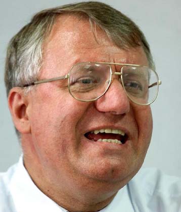 Νέες απειλές κατά των ανεξάρτητων ΜΜΕ από το καθεστώς Μιλόσεβιτς