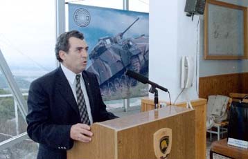 Η ΕΛΒΟ επεκτείνεται στον τομέα των επιβατικών αυτοκινήτων