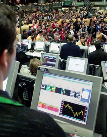 Ανοδος του Dow Jones – Εντονες διακυμάνσεις του Nasdaq στο άνοιγμα της Πέμπτης