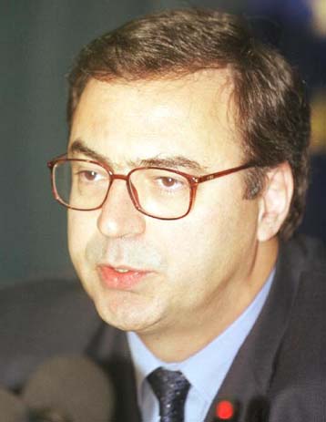 Πιο έγκαιρο προγραμματισμό για το Ελληνικό Φεστιβάλ ΑΕ υπόσχεται ο υπουργός Ανάπτυξης