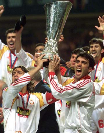 Η Γαλατάσαραϊ κατέκτησε το Κύπελλο UEFA