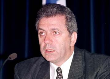 Εκθεση έργων τηνιακής λιθογλυπτικής εγκαινιάστηκε στην Αθήνα