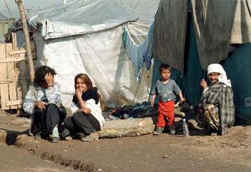 Ξεκινά η επανεγκατάσταση των Σέρβων στο Κόσοβο