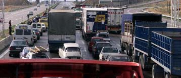 Χωρίς κάρτα καυσαερίων τα περισσότερα αυτοκίνητα στην  Αττική