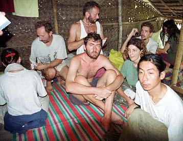 Την Τετάρτη οι διαπραγματεύσεις των ανταρτών με την κυβέρνηση των Φιλιππίνων