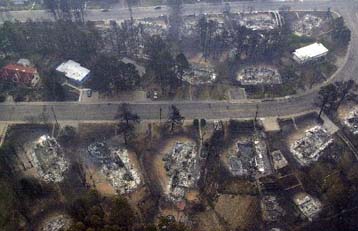 Εξακολουθεί να μαίνεται η πυρκαγιά στο Νέο Μεξικό