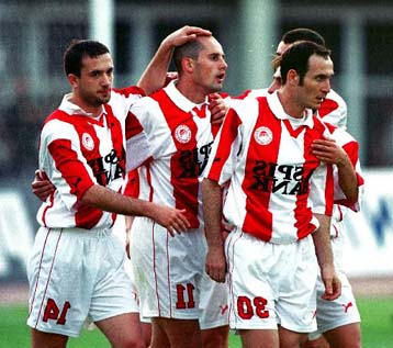 Πρόσω ολοταχώς ο Ολυμπιακός για τον τίτλο