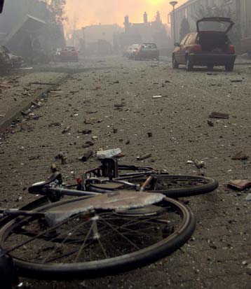 Τρεις τραυματίες από εκρήξεις βομβών στα Αδανα