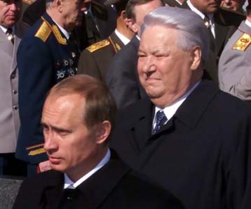 Στην ενδυνάμωση του Κρεμλίνου αποβλέπουν οι πρόσφατες μεταρρυθμίσεις του Πούτιν