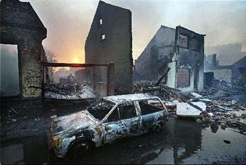 Δεκάδες νεκροί και εκατοντάδες τραυματίες από πυρκαγιά σε αποθήκη βεγγαλικών στην Ολλανδία