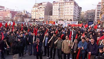 Συχνότερα στο ταμείο ανεργίας οι Ελληνες από τους Ευρωπαίους