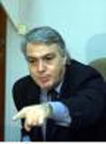 Πέντε υποψήφιοι για μια θέση μέλους στην ΕΠΑΕ