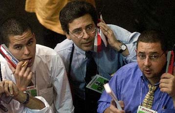 Με κέρδη έκλεισαν την Πέμπτη Nasdaq και Dow Jones