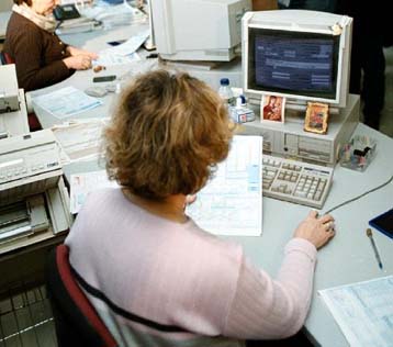 Παράταση στην υποβολή των φορολογικών δηλώσεων των ΑΕ