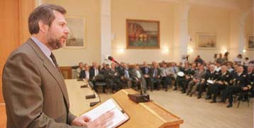 Την απελευθέρωση της ακτοπλοΐας προανήγγειλε ο Χ.Παπουτσής