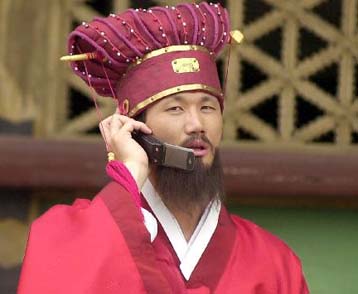 Τελικά, βλάπτουν την υγεία μας τα κινητά τηλέφωνα;