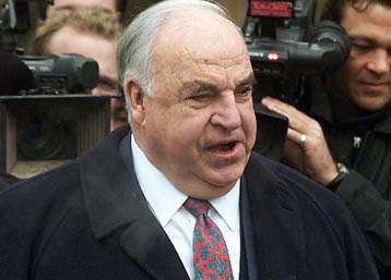 Δεν θα χρησιμοποιηθούν τα αρχεία της Στάζι στην έρευνα για το σκάνδαλο Κολ