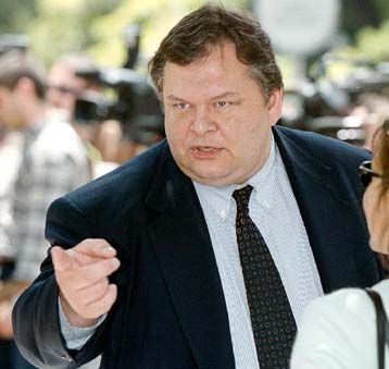 Διαφορετικά ζητήματα οι σχέσεις Εκκλησίας – Πολιτείας και θρησκευτική ελευθερία