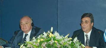 Μακριά από την πολιτική αντιπαράθεση βλέπουν το μέλλον  Ελληνες και Τούρκοι επιχειρηματίες