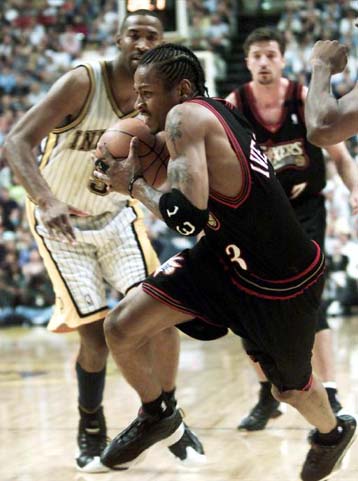 Η Ιντιάνα νίκησε 103-97 τη Φιλαδέλφεια