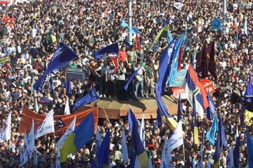 Απαγορεύτηκε η συγκέντρωση της σερβικής αντιπολίτευσης στο Ποζάρεβατς – Συλλήψεις δημοσιογράφων