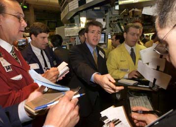 Πτώση για Nasdaq – Μικρή άνοδος για Dow Jones στη συνεδρίαση της Δευτέρας