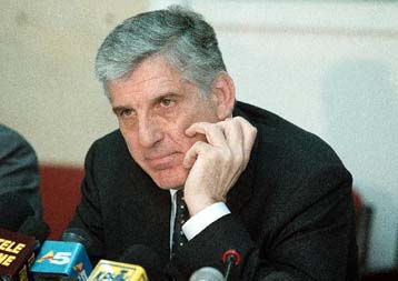 Η Ελλάδα μισή μονάδα κάτω από τον πληθωρισμό που ορίζουν τα κριτήρια του Μάαστριχτ