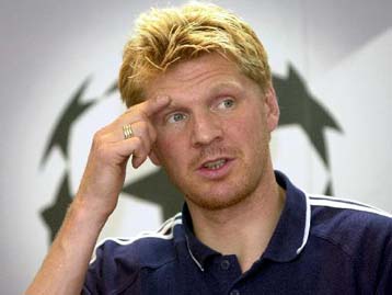 Ανανέωσε το συμβόλαιό του για έναν ακόμη χρόνο ο Εφενμπεργκ