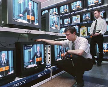 Η Μicrosoft εισχωρεί δυναμικά στο χώρο της αμφίδρομης τηλεόρασης