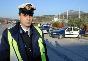 Την κατάργηση των πολυδύναμων αστυνομικών τμημάτων εξαγγέλλει ο Μ.Χρυσοχοΐδης