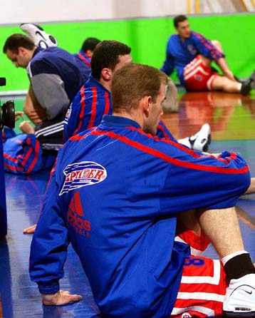 Ιπτάμενοι γιατροί και στο μπάσκετ