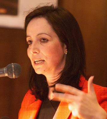 Εντείνεται η δράση της ΕΕ για τη βία κατά των γυναικών