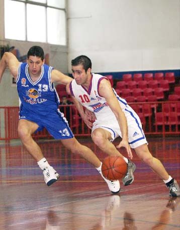 Αγχωτική νίκη για τον Πανιώνιο 80-76 τον Ηρακλή