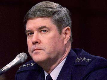 Ανθρωπος του Κοέν ο διάδοχος του Κλαρκ στη διοίκηση των συμμαχικών δυνάμεων στην Ευρώπη