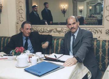 Διμερείς συναντήσεις Παπανδρέου με Ολμπράιτ και Τζεμ την Τρίτη στη Νέα Υόρκη