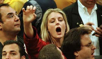 Σημαντική άνοδος για Nasdaq και Dow Jones