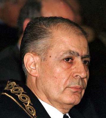 Απέτυχε να εκλεγεί πρόεδρος ο Σεζέρ στην Τουρκία και στο β γύρο της ψηφοφορίας