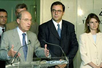 Δεν ιδιωτικοποιούμε μια εταιρεία, προκειμένου να την ξεφορτωθούμε