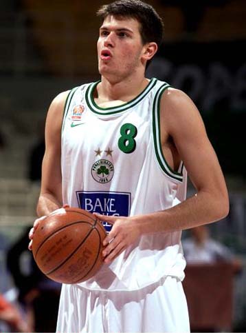 Ο Φώτσης παρέμεινε στον Παναθηναϊκό