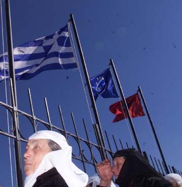 Κατοχυρώνονται τα δικαιώματα της ελληνικής μειονότητας στην Αλβανία