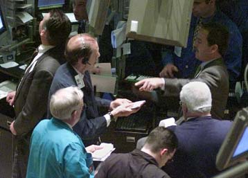 Θετική η αντίδραση της Γουόλ Στριτ στην απόφαση της Fed για τα επιτόκια