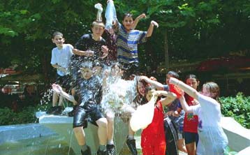 Κατασχέθηκε στη Θεσσαλονίκη μακάβριο παιδικό παιχνίδι