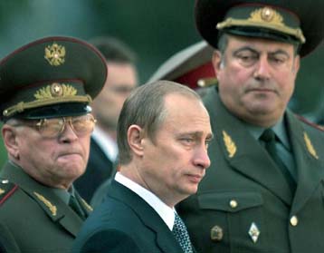 Αμερικανοί και Ρώσοι συζητούν εκ νέου για τη μείωση των εξοπλισμών