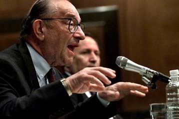 Σταθερά άφησε τα επιτόκια η Fed