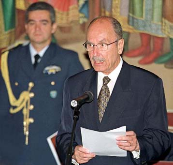 Συνάντηση με τους ηγέτες της ρωσικής αντιπολίτευσης είχε ο Κ.Στεφανόπουλος