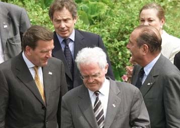 Ανησυχία προκαλεί στη Βρετανία η πρόταση Σιράκ για ομάδα πρωτοπορίας στην ΕΕ