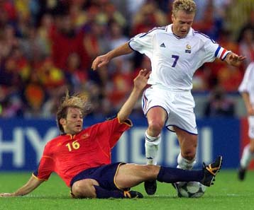 Γίνεται κατοστάρης και αποσύρεται από την εθνική Γαλλίας ο Ντεσάμπ